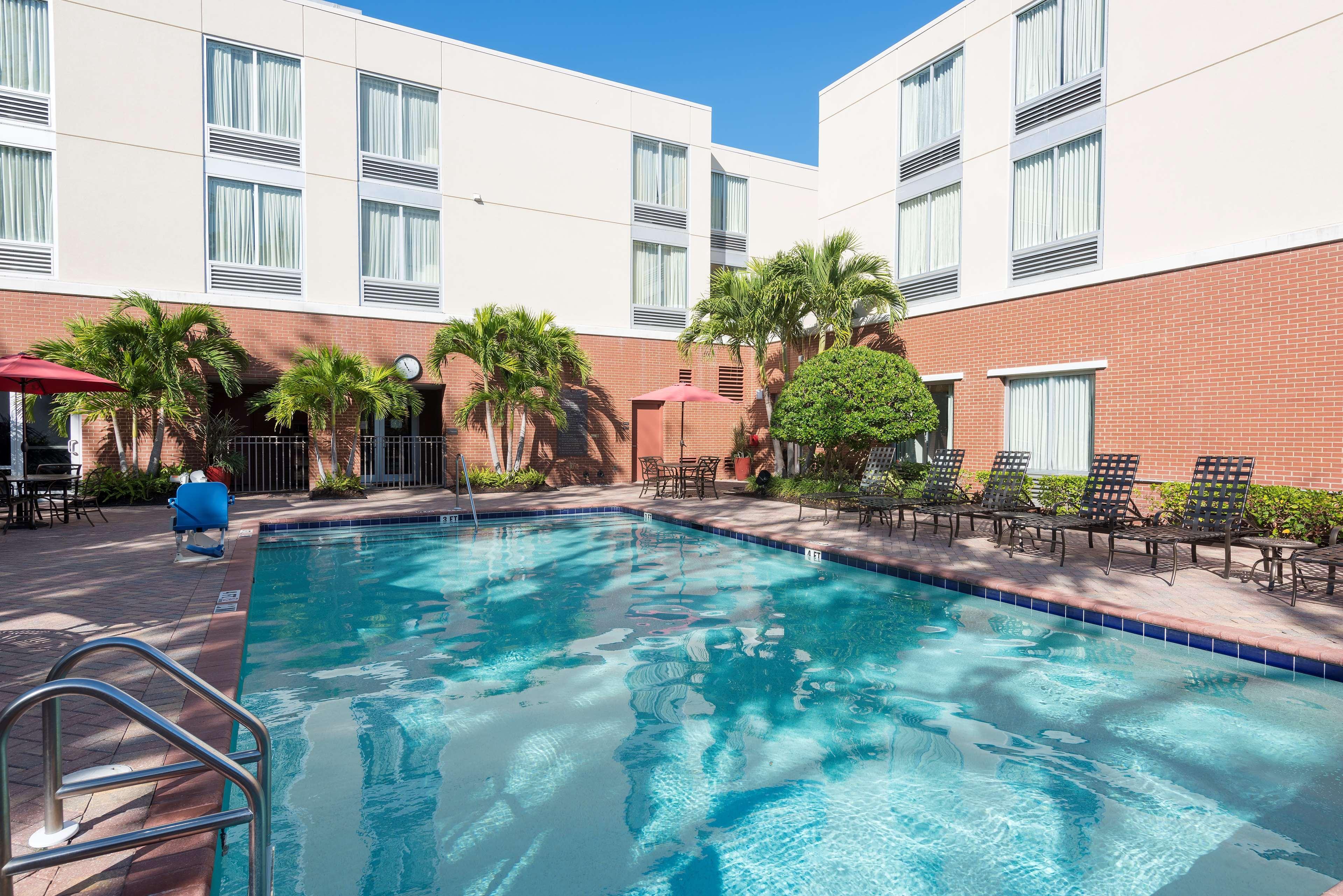 Hyatt Place Sarasota/Bradenton エクステリア 写真